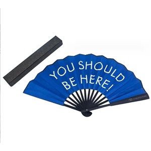  Delicate and Elegant Folding Fan